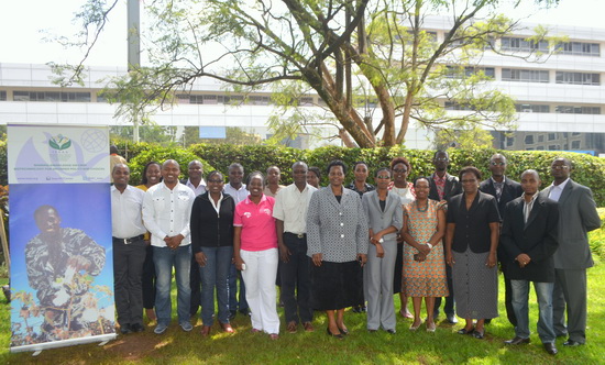 http://www.isaaa.org/kc/cropbiotechupdate/files/images/2015-05-20-media-training-kenya.JPG