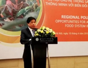 Diễn đ&agrave;n sản xuất lương thực th&iacute;ch ứng biến đổi kh&iacute; hậu