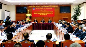 Hội nghị các nhà khoa học đóng góp ý kiến tái cơ cấu ngành nông nghiệp gắn với xây dựng nông thôn mới, thích ứng với biến đổi khí hậu trong điều kiện hội nhập 