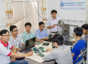 Sẽ x&acirc;y dựng chương tr&igrave;nh KH&CN trọng điểm quốc gia về CMCN 4