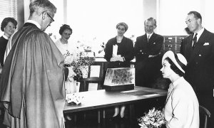 Ph&ograve;ng th&iacute; nghiệm Sinh học ph&acirc;n tử Cambridge: Th&agrave;nh c&ocirc;ng đến từ tự do nghi&ecirc;n cứu v&agrave; phi h&agrave;nh ch&iacute;nh