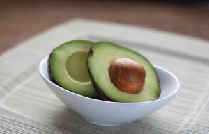 Bộ gien của quả bơ đ&atilde; được giải m&atilde; th&agrave;nh c&ocirc;ng