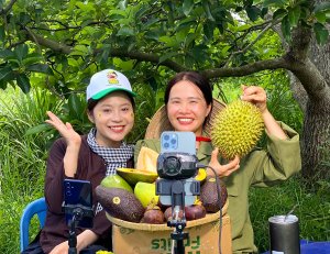 M&ocirc; h&igrave;nh kinh tế chia sẻ trong lĩnh vực n&ocirc;ng nghiệp: Kinh nghiệm quốc tế v&agrave; một số gợi mở cho Việt Nam