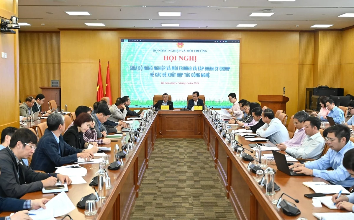 Bộ N&ocirc;ng nghiệp v&agrave; M&ocirc;i trường sẵn s&agrave;ng đặt h&agrave;ng c&ocirc;ng nghệ mũi nhọn từ Tập đo&agrave;n CT Group 