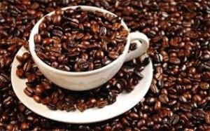 Ch&iacute;n th&aacute;ng đầu năm xuất khẩu c&agrave; ph&ecirc; thu về 2,75 tỷ USD
