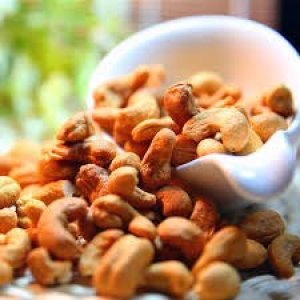 Xuất khẩu hạt điều 6 th&aacute;ng đầu năm 2021 tăng trưởng cả lượng v&agrave; kim ngạch