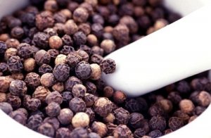 TT hạt ti&ecirc;u ng&agrave;y 25/6: Gi&aacute; cao nhất chốt ở 50.000 đồng/kg