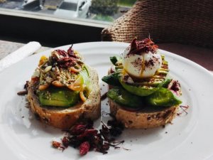 Nghi&ecirc;n cứu mới cho thấy c&ocirc;n tr&ugrave;ng ăn được c&oacute; thể tr&aacute;nh được khủng hoảng lương thực to&agrave;n cầu