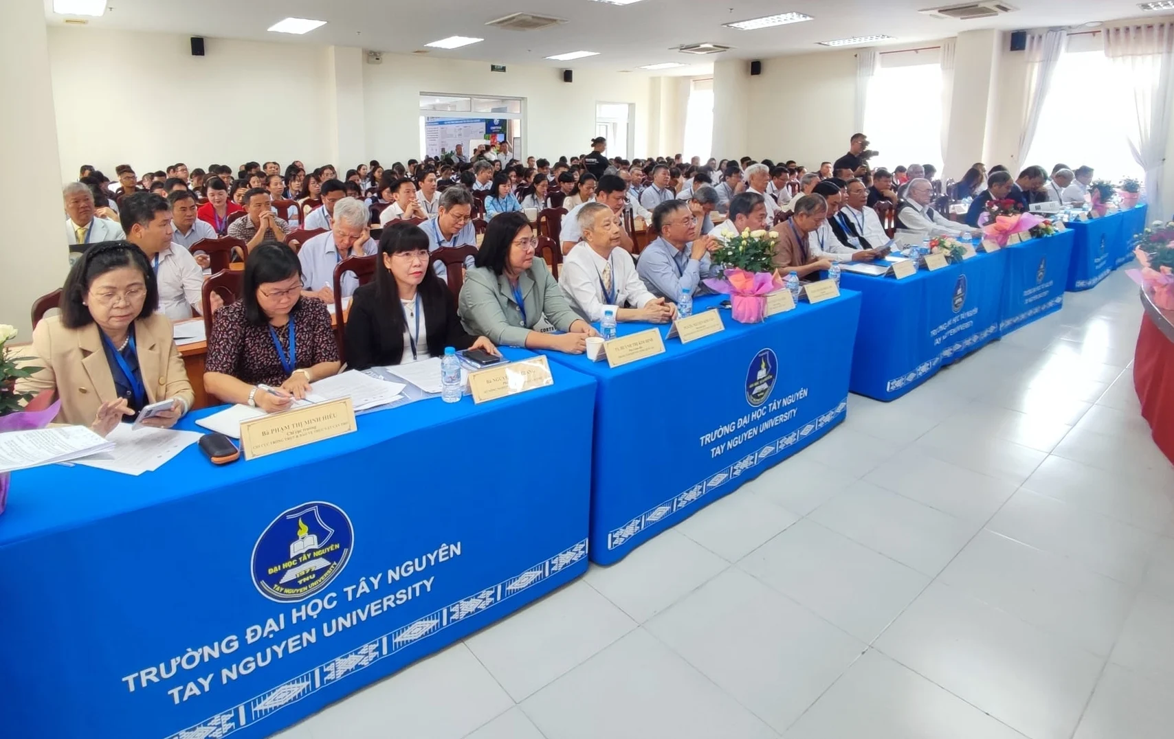 Nghi&ecirc;n cứu giải ph&aacute;p bảo vệ thực vật bền vững, th&acirc;n thiện m&ocirc;i trường 