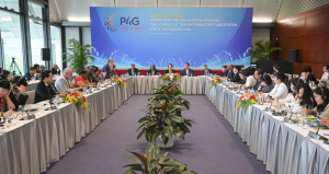 Kh&ocirc;ng thể c&oacute; nền n&ocirc;ng nghiệp thịnh vượng nếu t&agrave;i nguy&ecirc;n tiếp tục bị đe dọa, đất suy tho&aacute;i, kh&iacute; hậu tiếp tục n&oacute;ng l&ecirc;n