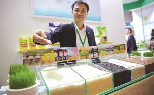 Xuất khẩu n&ocirc;ng sản: Bức b&aacute;ch &ldquo;tho&aacute;t Trung&rdquo; 