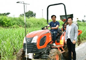 Thiết bị tự động b&oacute;n ph&acirc;n theo... nhu cầu của c&acirc;y trồng 