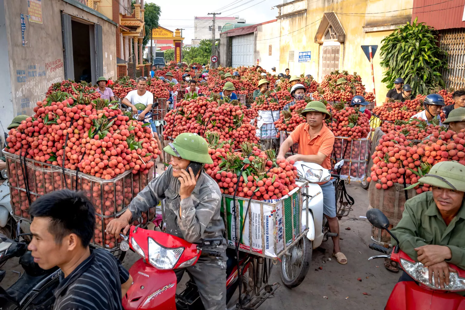 Sở hữu tr&iacute; tuệ: Khi địa danh kh&ocirc;ng c&ograve;n l&agrave; địa giới