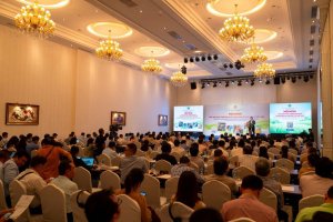 Th&uacute;c đẩy sản xuất thuốc bảo vệ thực vật bền vững