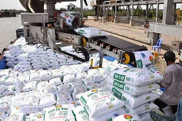 Xuất khẩu ph&acirc;n b&oacute;n Việt Nam tiếp đ&agrave; tăng trưởng mạnh mẽ tại thị trường ch&acirc;u &Aacute;