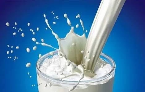Xuất nhập khẩu sữa: Nhập khẩu giữ đ&agrave; tăng, xuất khẩu bứt ph&aacute; nhờ thị trường mới